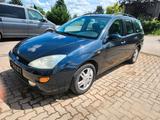 Ford Focus Turnier - Ford Focus aus 2000: Turnier