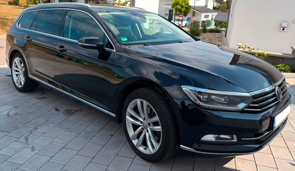 Image of Volkswagen Passat