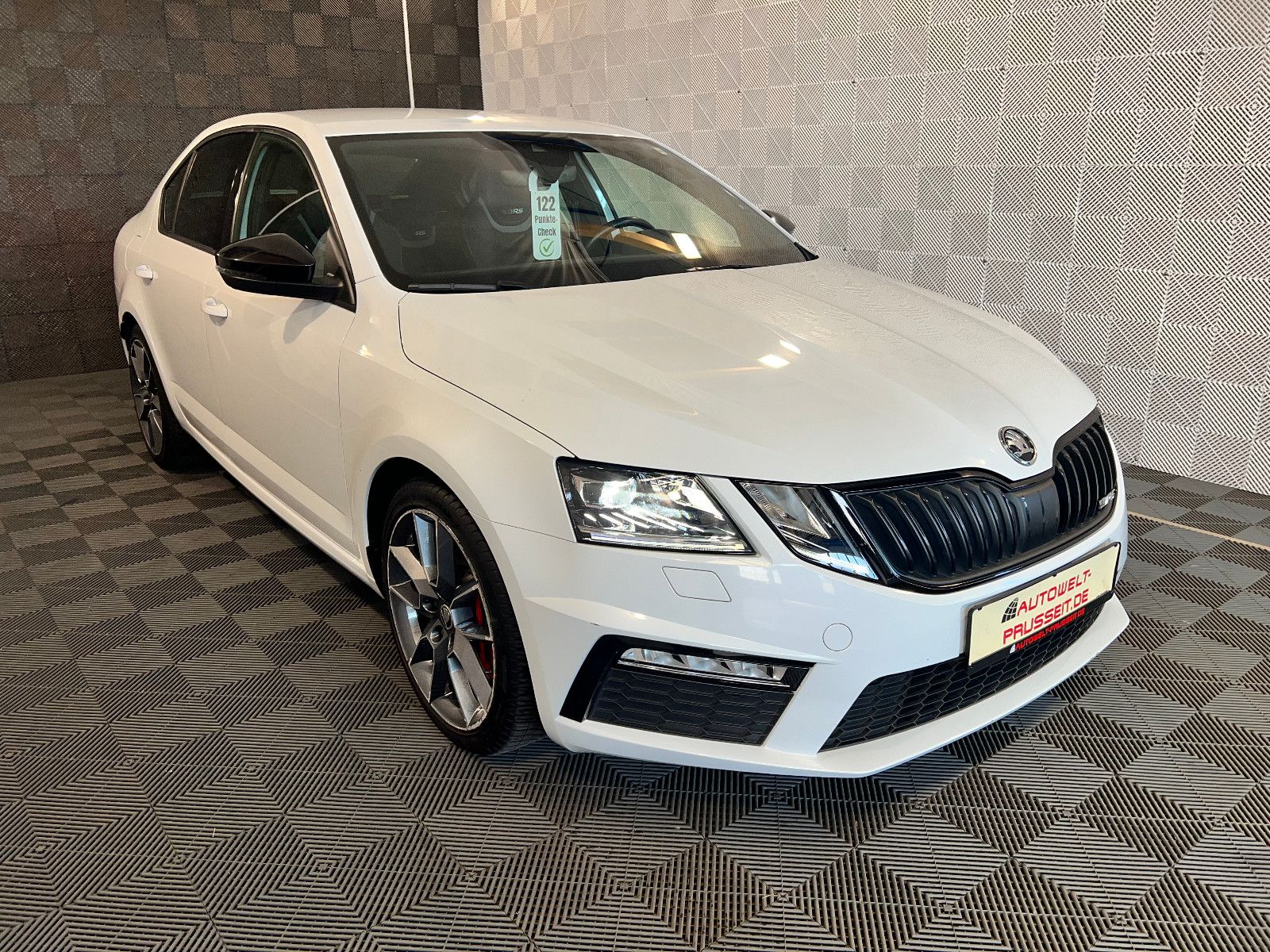 Gebrauchtwagen Skoda Octavia Octavia Lim.RS*CANTON-LED-R.KAM-ACC-DAB-LM 19" in Horb am Neckar