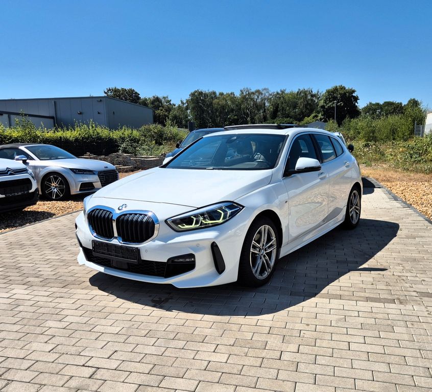 Image of BMW 118
