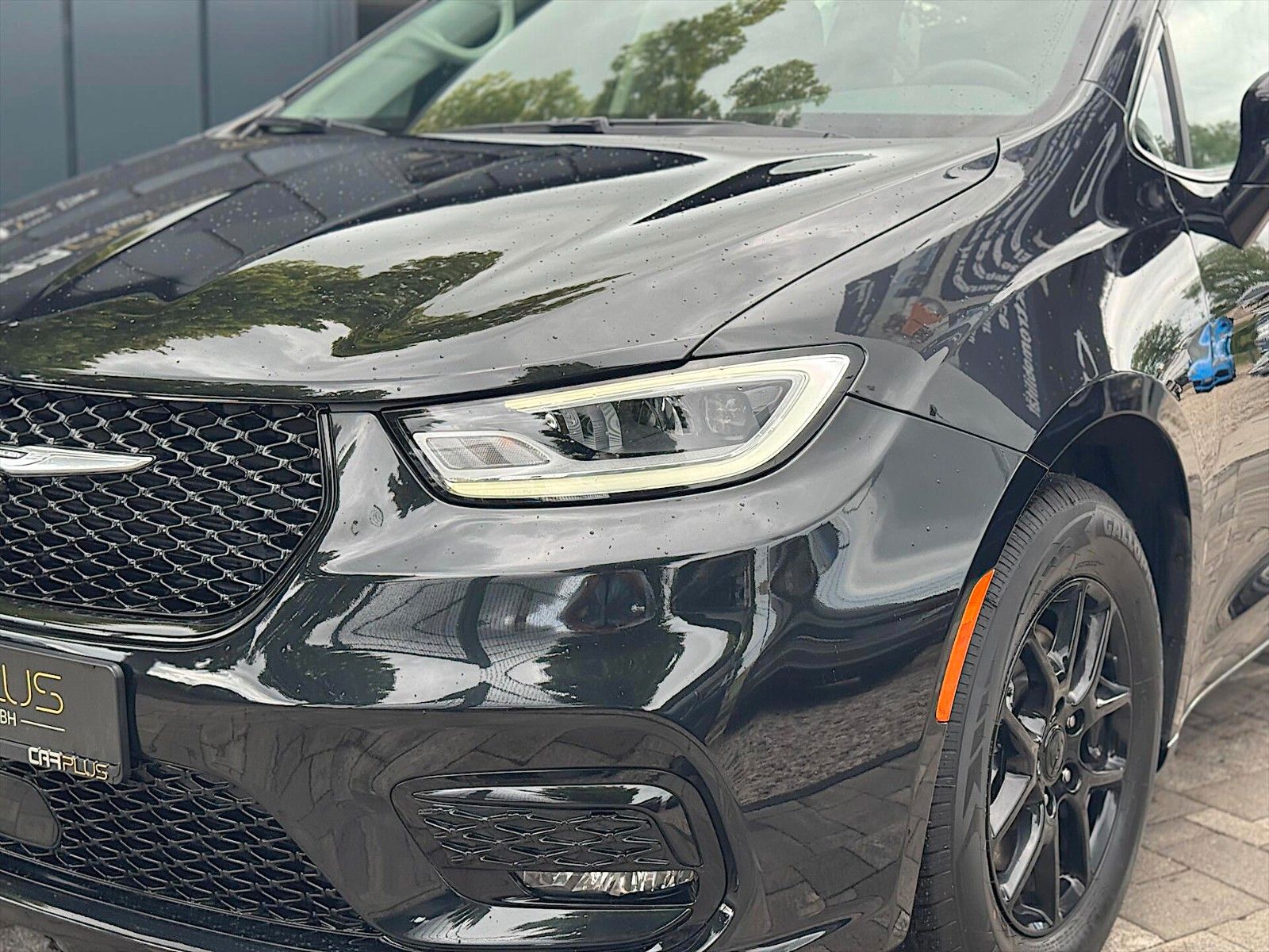 Fahrzeugabbildung Chrysler Pacifica 3.6 L V6 LIMITED S *LED*CarPlay*7Sitze*