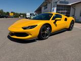 Ferrari 296 GTS  in GIALLO TRIPLO STRATO - : Gelb