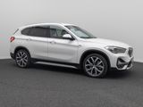 BMW X1 xD25e xLine HUD Navi+ HiFi DAB Kamera 19Zoll - BMW mit Hybrid-Antrieb: Geländewagen
