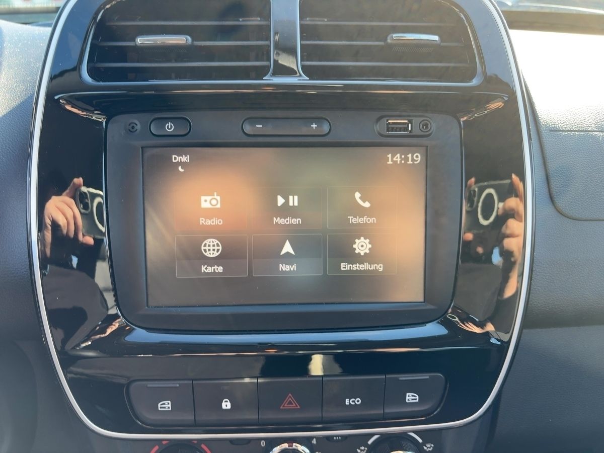 Fahrzeugabbildung Dacia Spring Essential 45 CCS