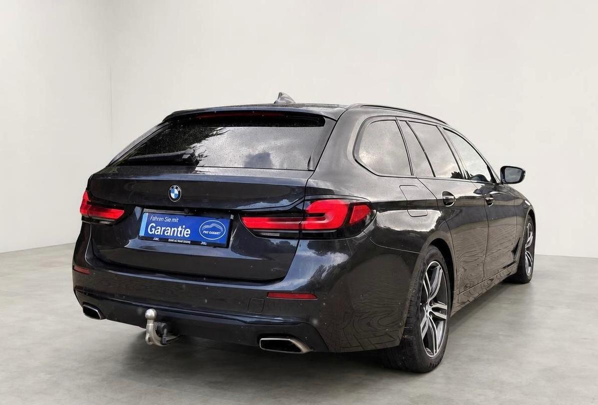BMW 530d xDrive M-Sport PANO/AHK/LEDER/KEYLESS