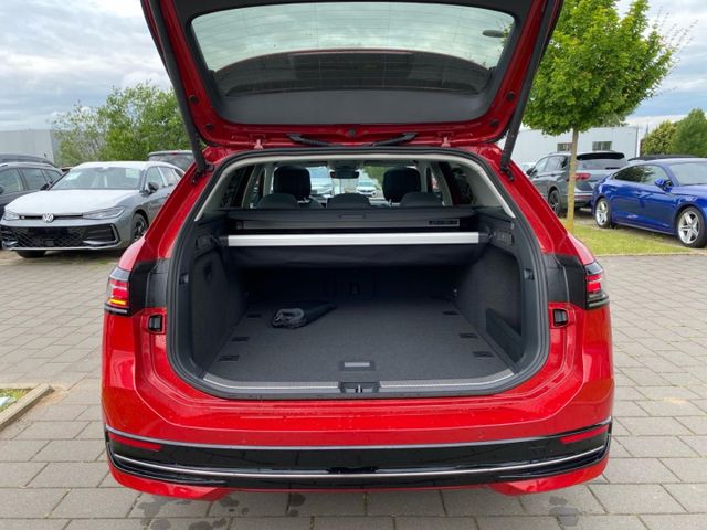 Passat Elegance 2.0 TDI StandHZG AHK Panodach Na