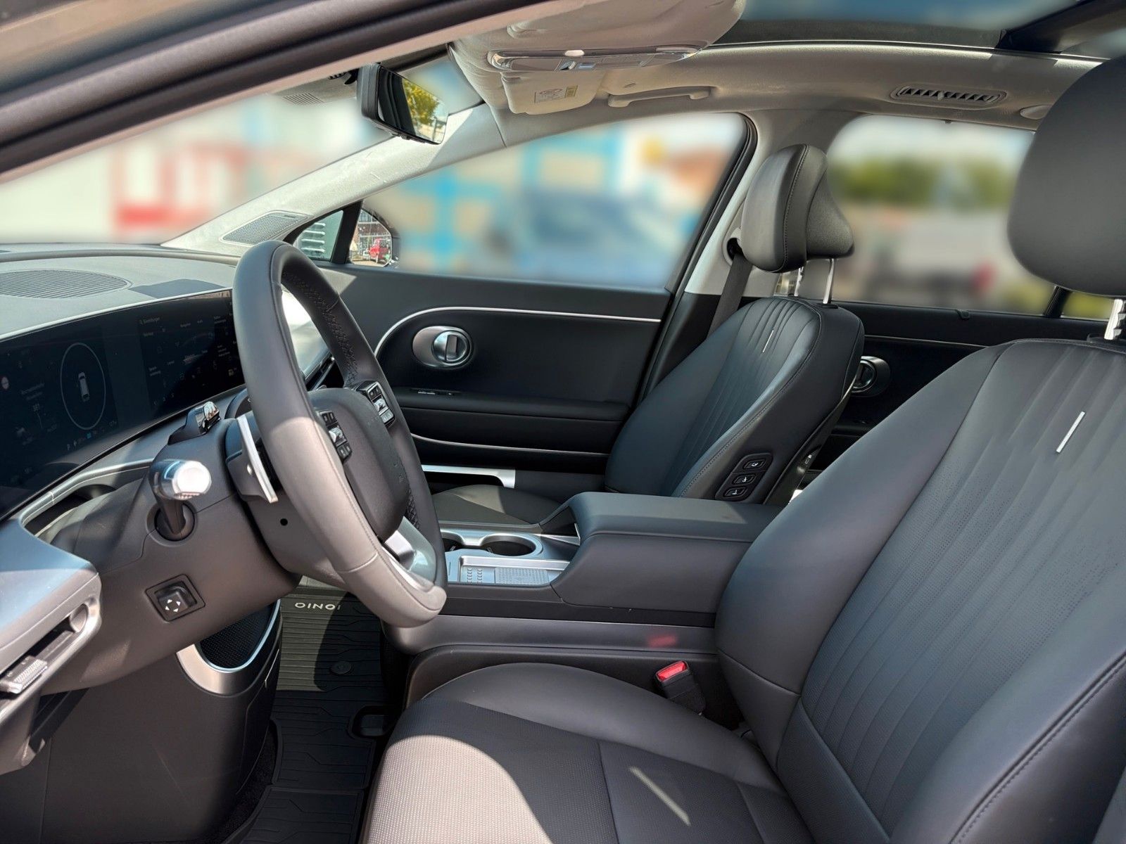 Fahrzeugabbildung Hyundai IONIQ 9 Uniq 110 kWh *ALLRAD*