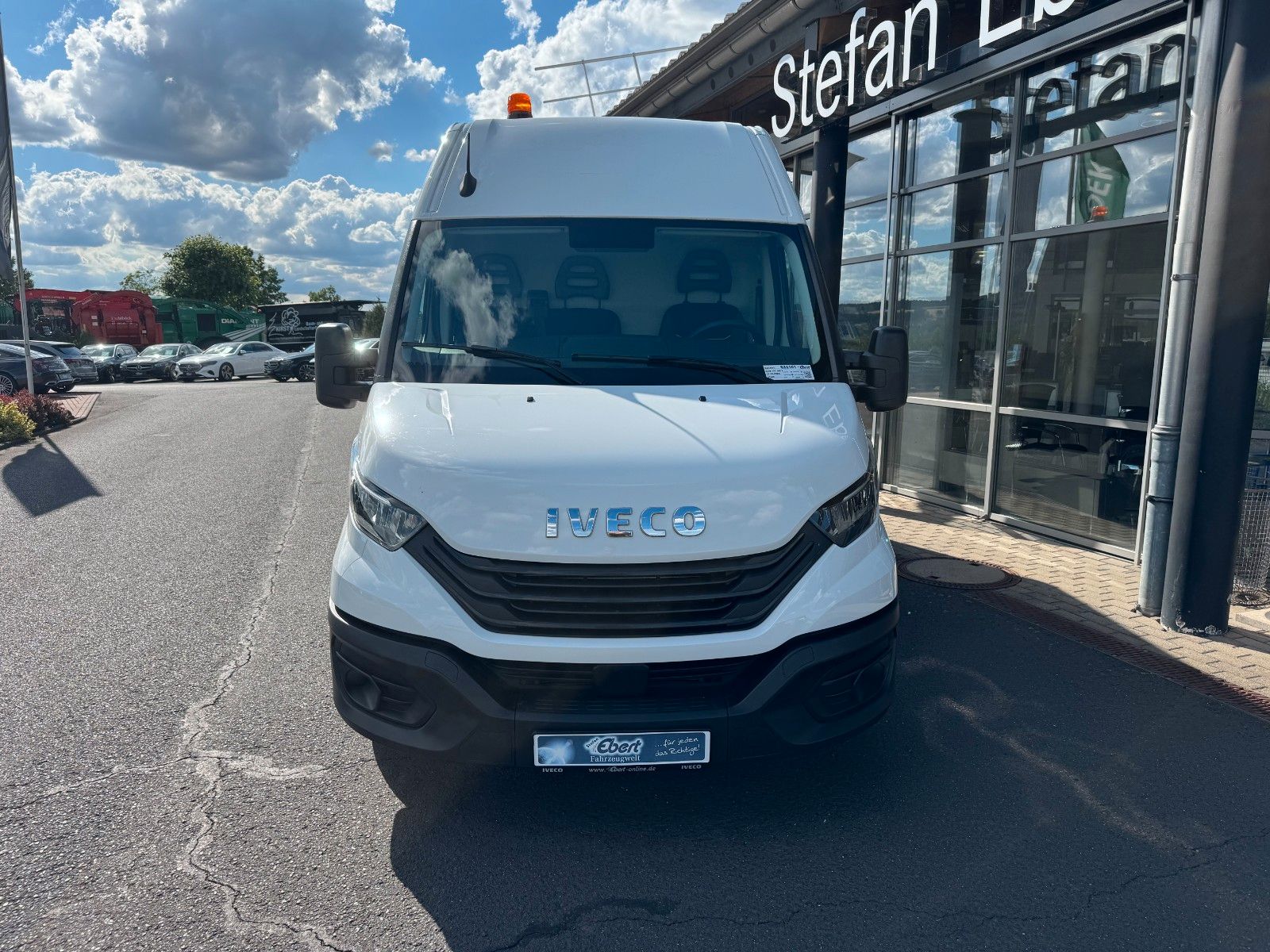 Fahrzeugabbildung Iveco Daily 35S16 *R3.520mm*Automatik*AHK*LED*