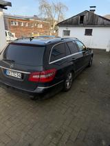 Mercedes-Benz E 300 CDI T BlueEFFICIENCY AVANTGARDE AVANTGARDE