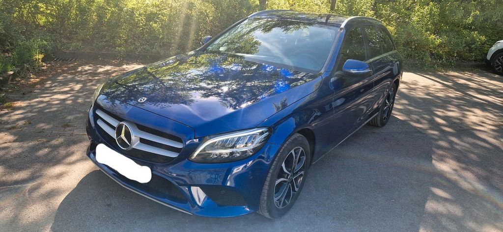 Image of Mercedes-Benz C 200