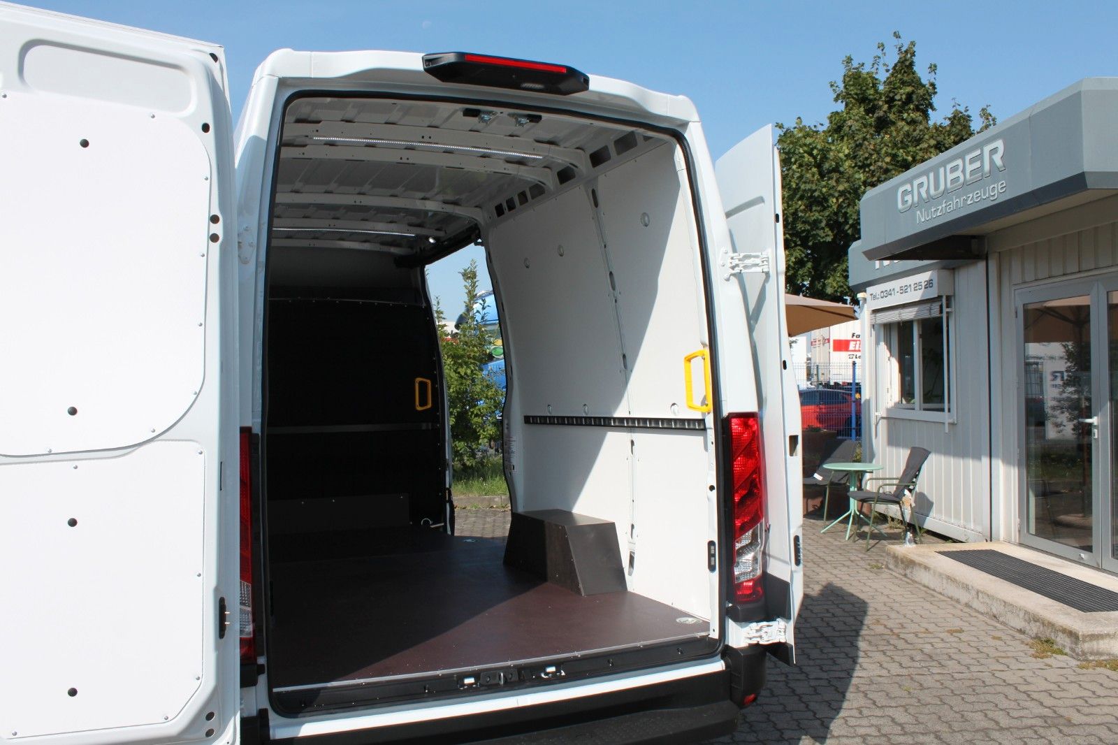 Fahrzeugabbildung Iveco Daily 35S18HA8 3,0l Motor