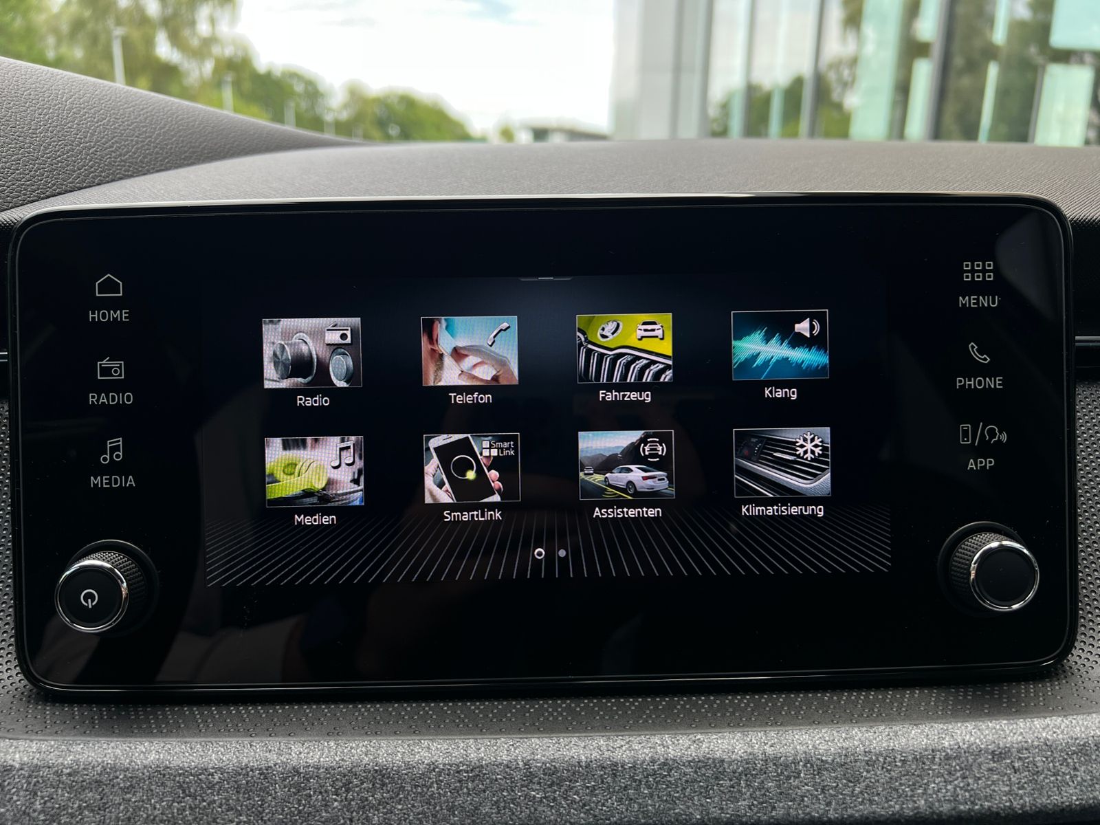 Fahrzeugabbildung SKODA Scala Selection 1.0 TSI DSG *AHK, LED, ACC, Kame