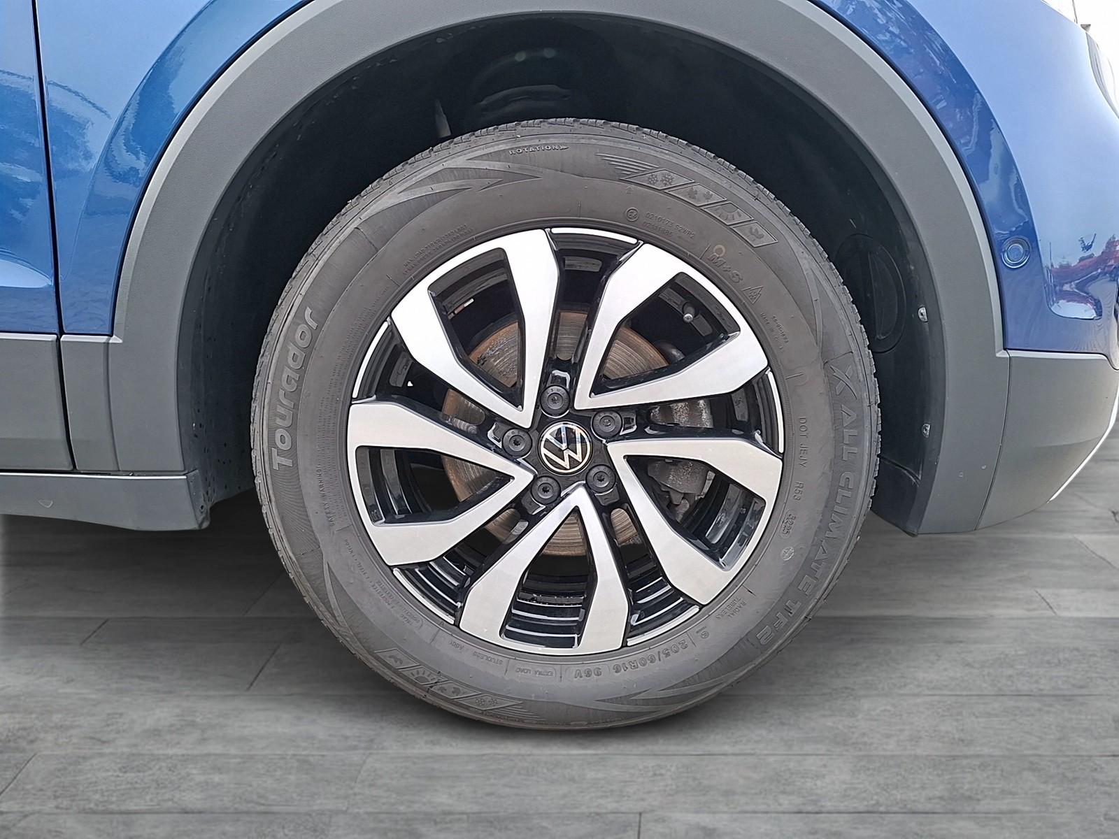 Volkswagen T-Cross TSI Active Navi AID ACC SHZ Park-Assist 