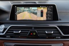 BMW M760 – 22 / 36
