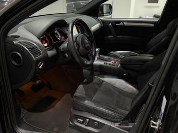 Audi Q7 - 8