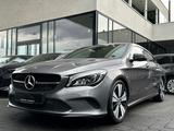 Mercedes-Benz CLA 200 Shooting Brake Urban | Night-Paket | LED - Mercedes-Benz CLA 200 Shooting Brake mit Benzin-Antrieb: Grau, Kombi