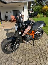 KTM 690 Duke - KTM 690 DUKE