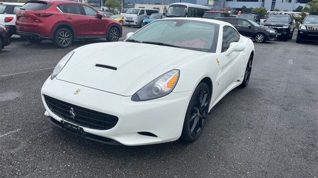 Ferrari California 4.3 V8 (Japan Import & Sehr Schön)