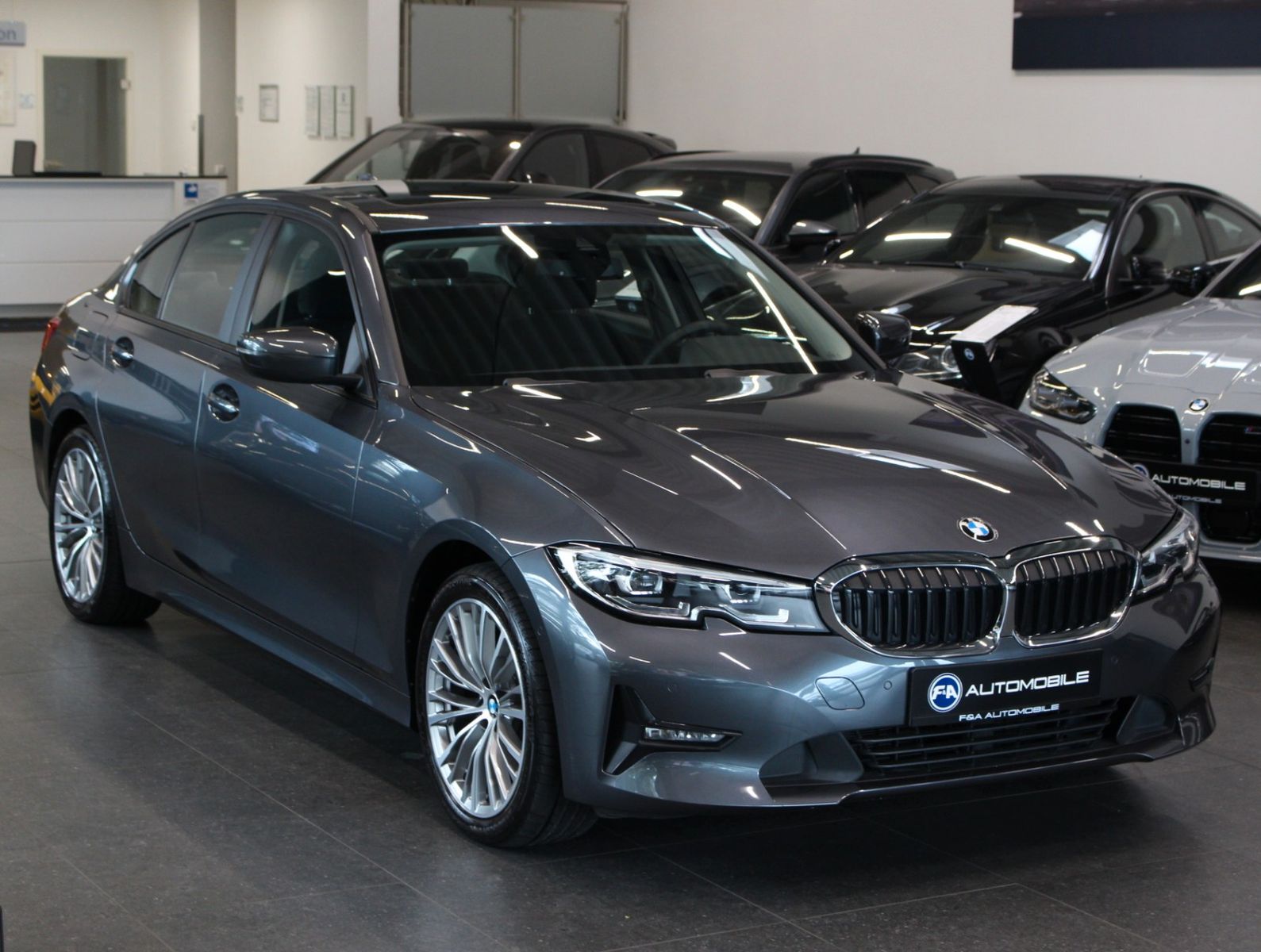 Fahrzeugabbildung BMW 320 i Advantage 1.Hand*GSD*Kamera*CarPlay