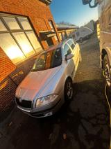Skoda Octavia 1.9 TDI 143 ps - Skoda Octavia mit Diesel-Antrieb: Kombi, Automatik, 1.9