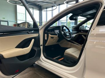 MYAUTOCENTER – Gebraucht- und Jahreswagen mit Werkstattservice in Pfaffenhofen Skoda Octavia *1-HAND*KEYLES*HeadUP*MEMORY*AHK*ACC*VOL