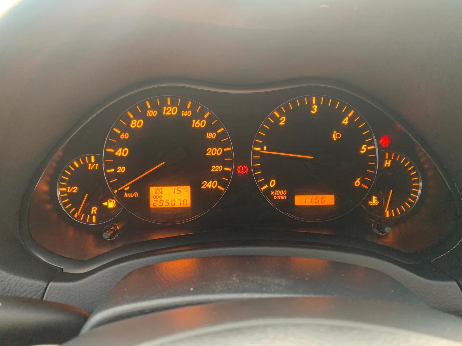 Toyota Avensis 2006 — photo 17