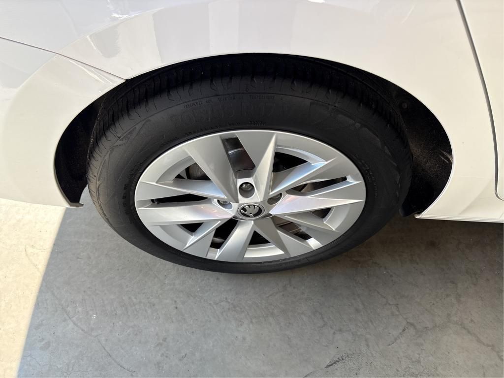 Skoda Octavia Combi Style 2.0 TDI 110kW 7-Gang Automat foto 15