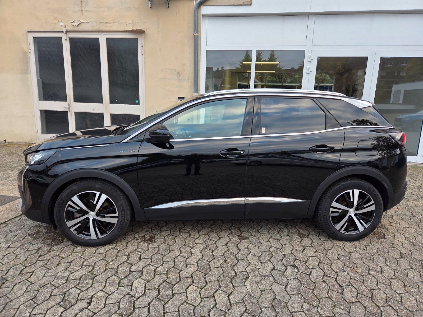 Peugeot 3008 Hybr.4 300 GT ACC NAV KAM. StHeiz imagem 2
