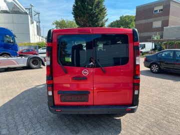 Opel Vivaro - 11