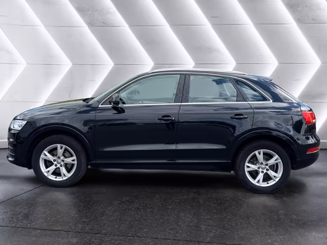 Audi Q3 sport 2.0 TDI Quattro XENON+ PDC NAVI
