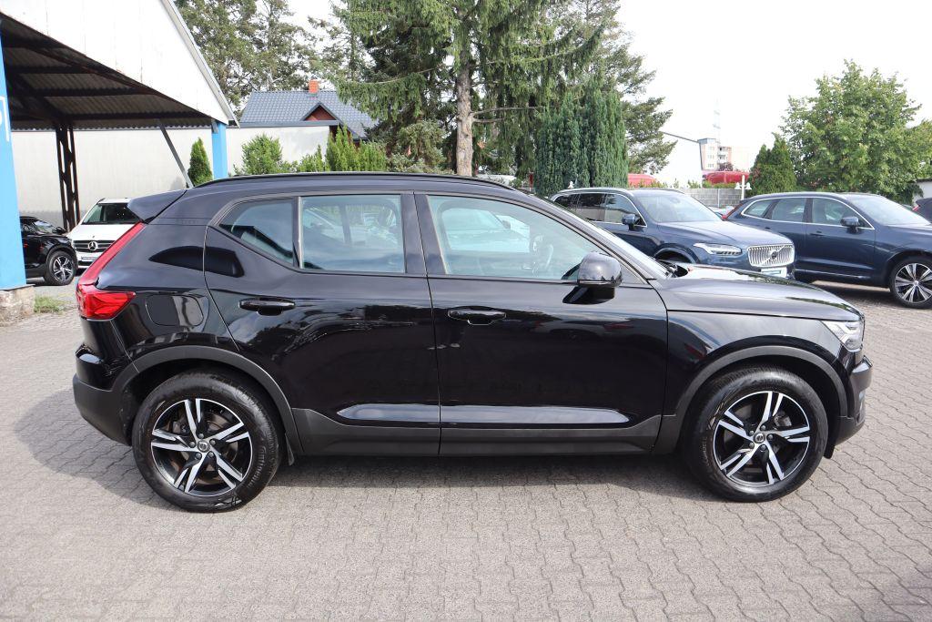 Volvo XC40 T4 AWD Geartronic R-Design|NAVI|R-CAM|BLIS|