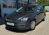 Ford Focus Lim. 1.6 Sport KLIMA/S-HEFT/HU-NEU - Ford Focus aus 2006: Sport
