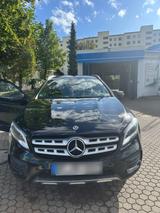 Mercedes-Benz GLA 250 AMG - Mercedes-Benz GLA 250 von privat