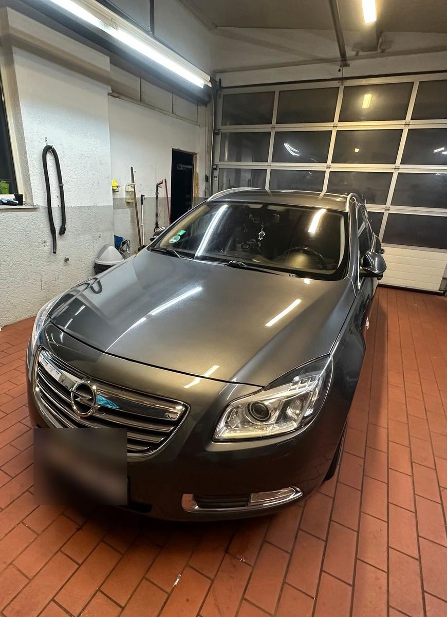 Opel Insignia 2009 — engine 150 HP (110kW)