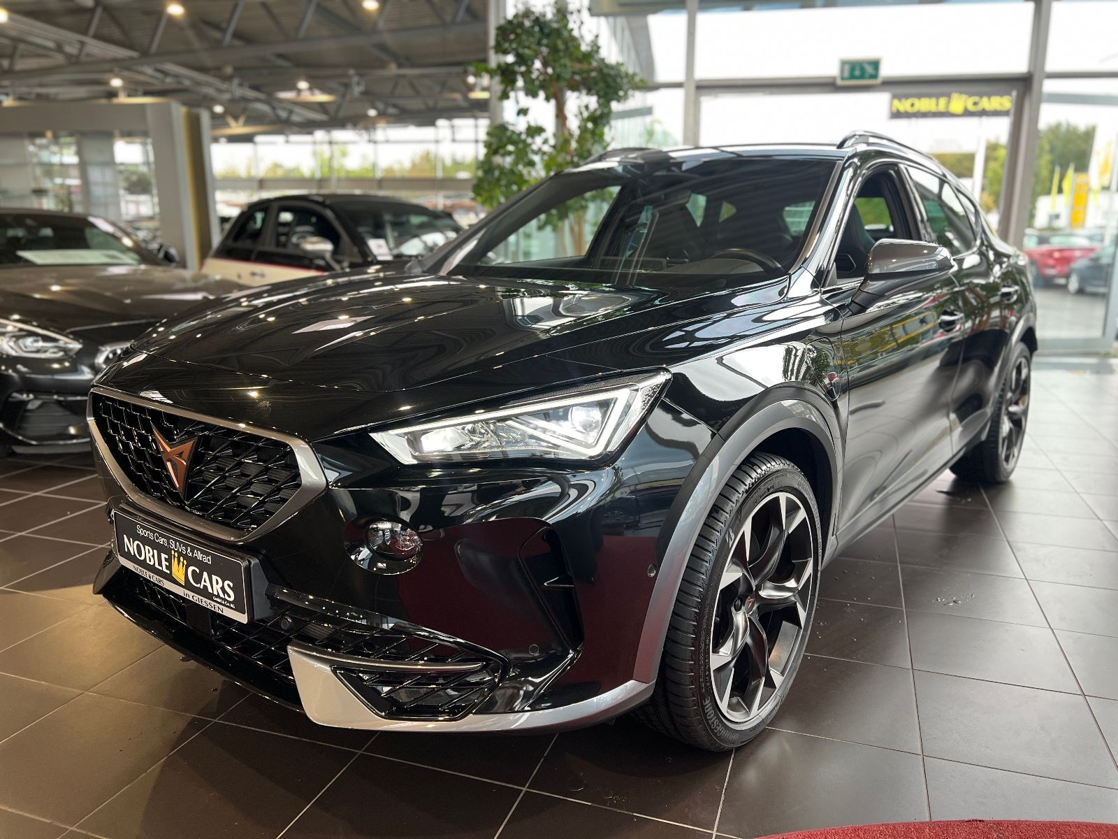 Fahrzeugabbildung CUPRA Formentor VZ e-Hybrid LED NAV SHZ LEDER ALU