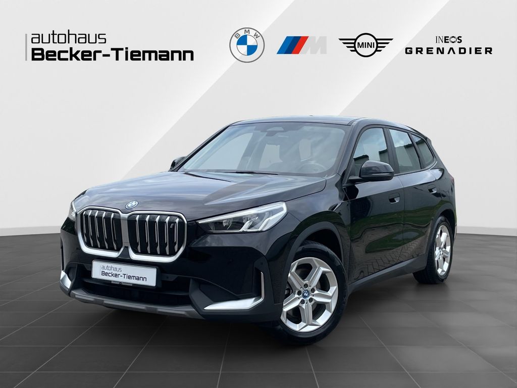 Image of BMW iX1