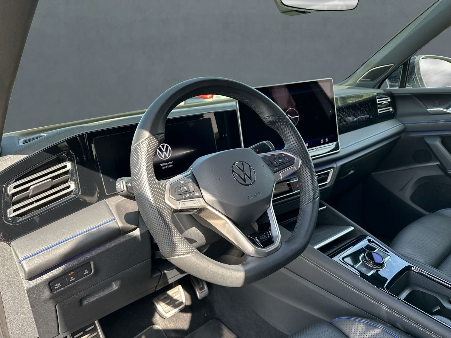 Tiguan 2.0 TDI R-Line 4Motion Allrad HUD AD Stan