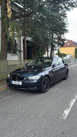 BMW E90 325i | TÜV neu | 6 Zylinder | - BMW 325 Gebrauchtwagen in Nürnberg