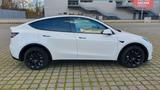 Tesla Model Y Long Rang 1. Hand 20" 8-fach bereift - Tesla Model Y: Von Privat
