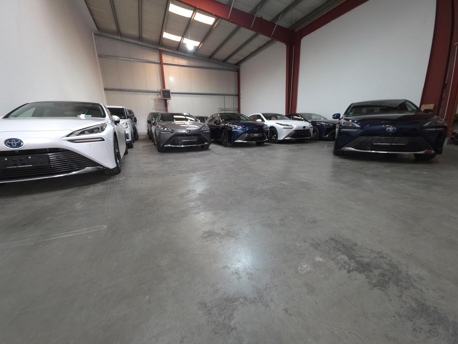 showroom-image-bottom