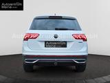 Volkswagen Tiguan Elegance 4Motion*ACC*SHZ*AHK*IQ.Light*360 - Volkswagen Tiguan: Allradantrieb