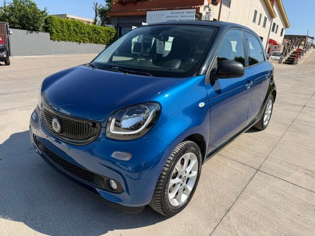 Image of Smart ForFour