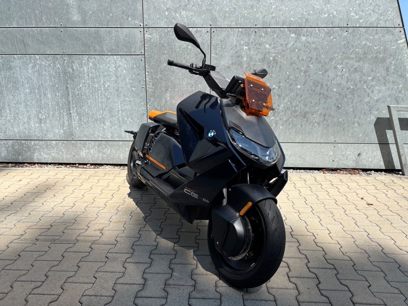 Fahrzeugabbildung BMW CE 04 Avantgarde Schnellladegerät