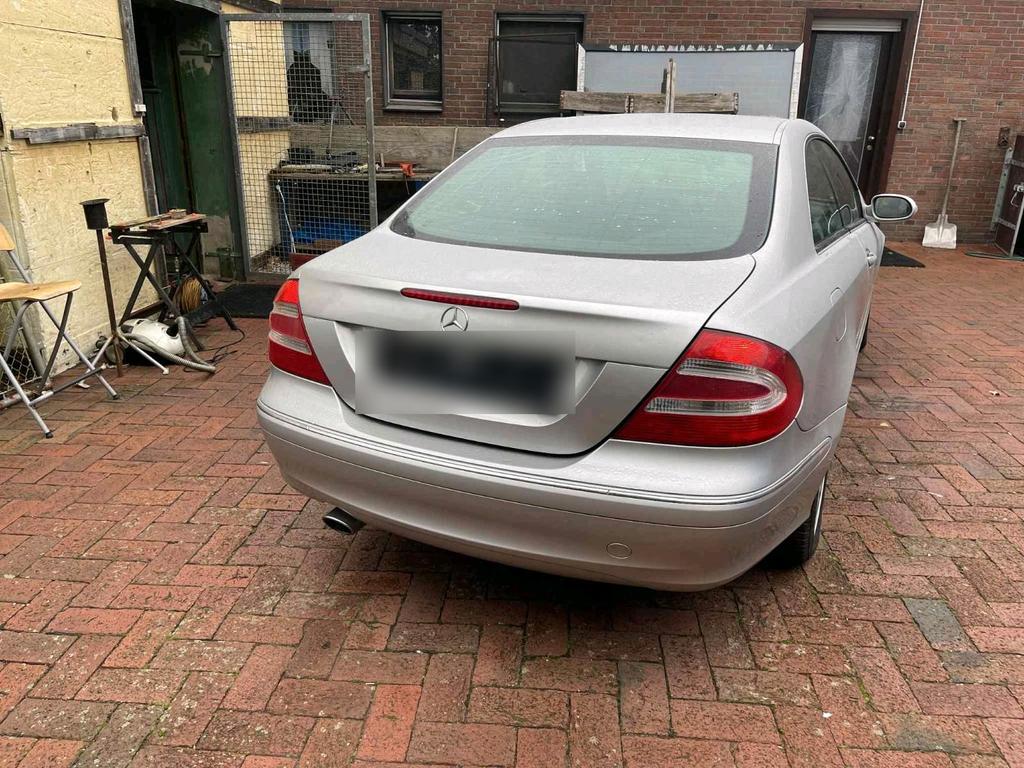 Mercedes-Benz CLK 240