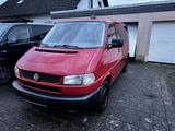 Volkswagen T4 Caravelle 2.5 Automatik - rote Volkswagen T4