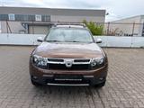 Dacia Duster I Laureate 4x4*1.Hand*Klima*AHK*Wenig KM - gebrauchte Dacia Duster aus dem Jahr 2010