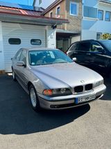 BMW 523i E39 2. Hand Neu TÜV - BMW 523: 523i E39