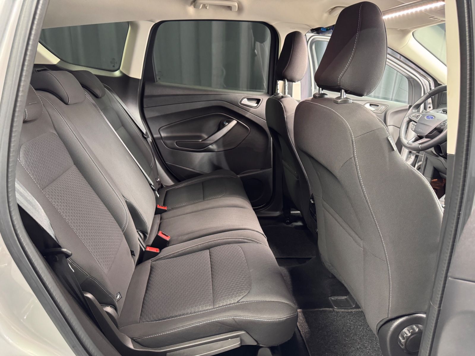 Fahrzeugabbildung Ford Kuga Cool & Connect|NAVI|1.HAND|