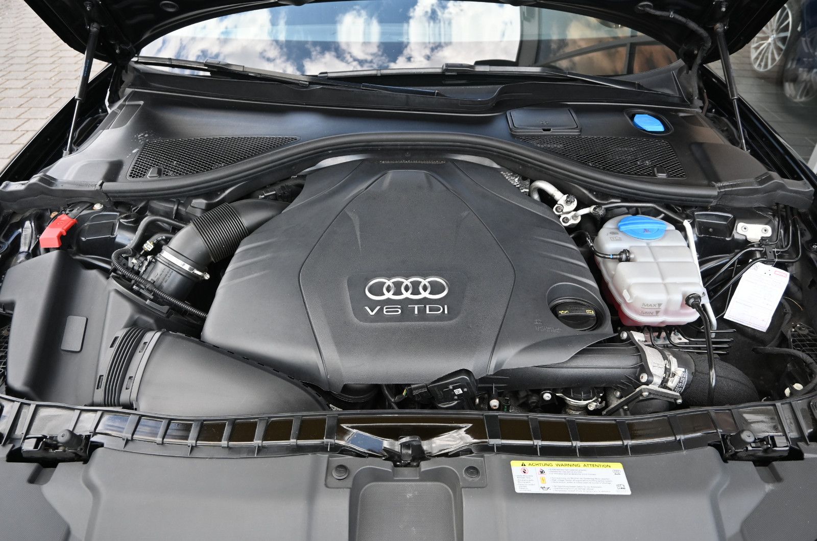 Fahrzeugabbildung Audi A6 Avant 3.0 TDI quattro °AHK°KEYLESS°ALCANTARA°