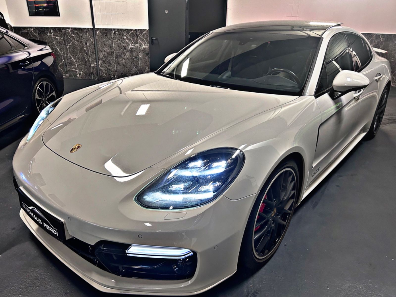 PORSCHE Panamera 4 GTS ACC Sportabgasanlage Pano Memory
